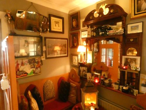 Bunratty Castle Mews B&B - image 10