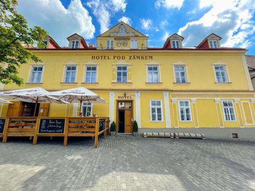 . Hotel Pod Zámkem