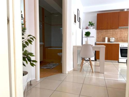 Irini Apartments in Кавала