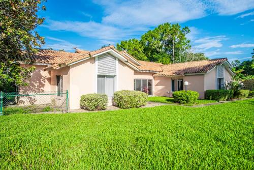 SWISS 29 - Golf Course - image 3