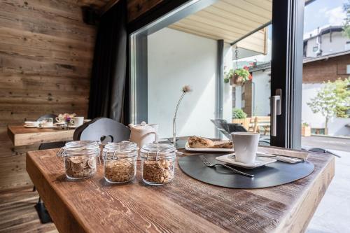 ALPINE DAYS Mountain Home – Madonna di Campiglio, TN