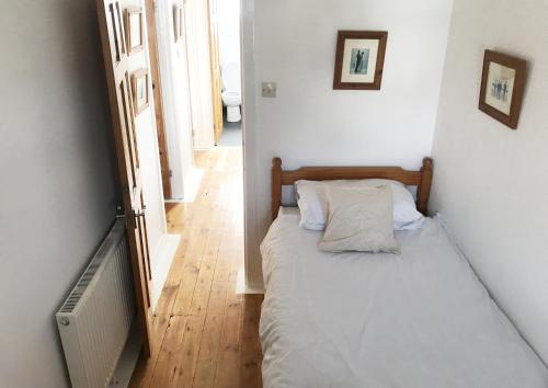 Modern Home-Free Parking & Self check-in