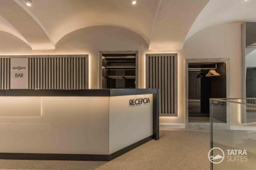ردهة, TATRA SUITES Boutique Suites Deforte Secret Chamber in Spisska Sobota
