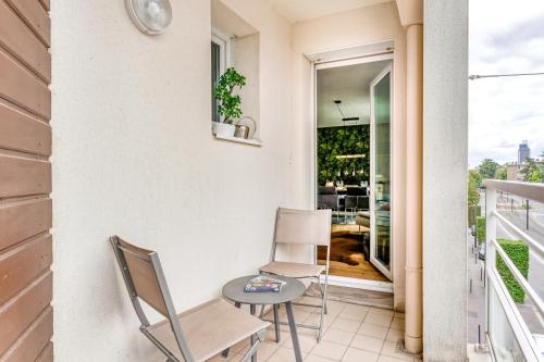 Two-Bedroom Apartment image 6