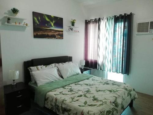 Affordable 1 bedroom unit for daily and long term with balcony, netflix, wifi and pool
