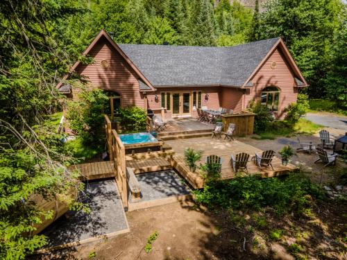 Superior Chalet