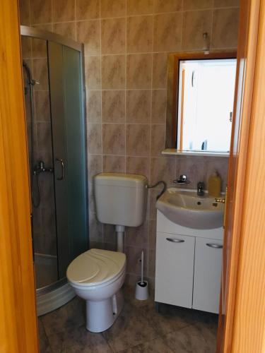 Apartments Gubo - image 6