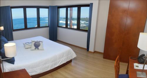 Apartment with Sea View (2 Adults)