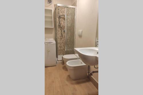Bilocale zona ben servita