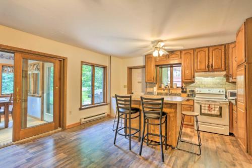 Secluded Pocono Lake Home Fire Pit and Hot Tub - image 4