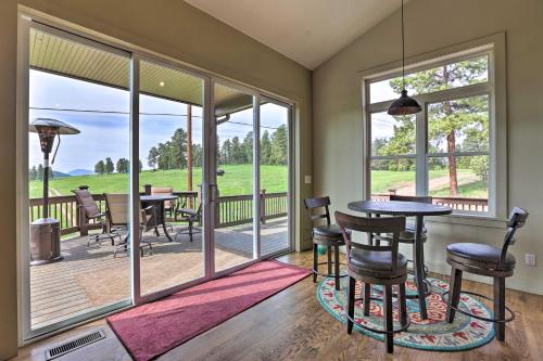 On-Site Hiking Access Mtn-View Conifer Cabin in شيري كريك