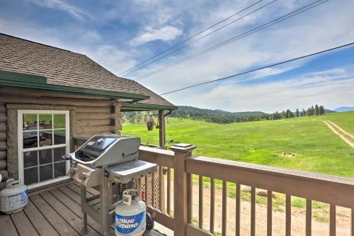 Cozy Conifer Cabin with Mtn Views on 100 Acres!