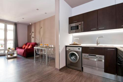 New flat in the center-Eixample Passeig de Gracia, Barcelona (fotografie 8)