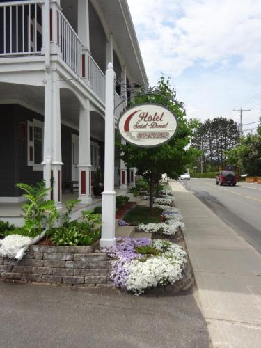 Hotel Saint-Donat - Saint-Donat-de-Montcalm