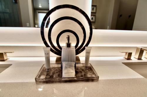 Pipedream Retreat at Sage Creek with Heated Pool - main image