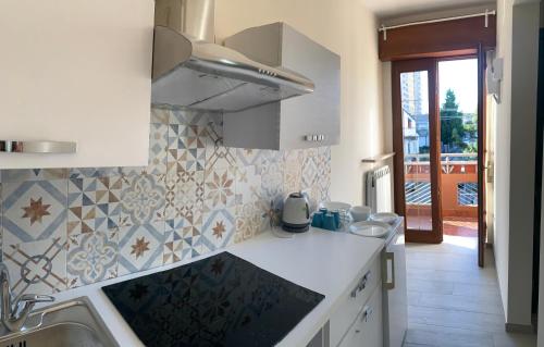 廚房, New Verona Business and Fun camere&monolocali GB Rossi friendly in 布索倫格