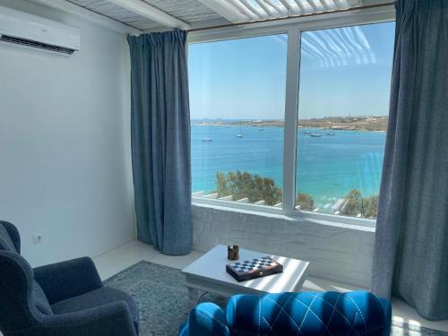  Krios Luxury Suites in Krotiri