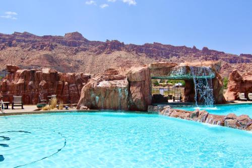 Pipedream Retreat at Sage Creek with Heated Pool - image 14