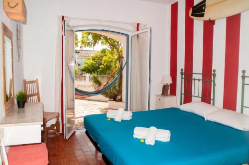  Jho'La Surf Camp in Luz