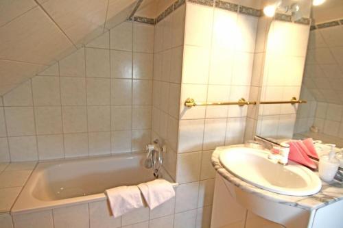 Kapitaenshaus-Andresen-Whg-Tessa - image 14