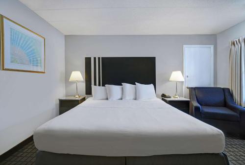 Motel 6 Washington PA - image 13