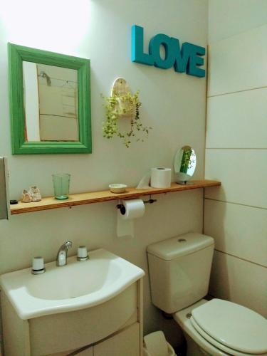 ห้องน้ำ, El Trotamundos in ปวยร์โต ปีรามิเดส