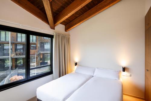 Apartamentos Sercotel Masella 1600 - image 4