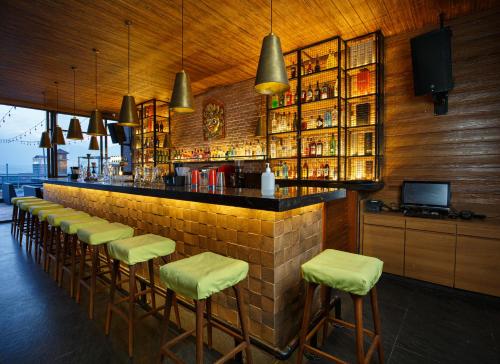 Hotel Ambassador by ACE Hotels photo 2