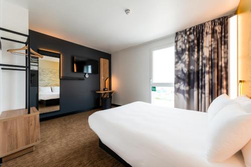 B&B HOTEL Le Port Marly Saint Germain en Laye in Le Port Marly