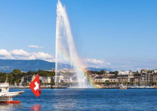 Superbe T2 tout equipe Aeroport Geneve Tram 14