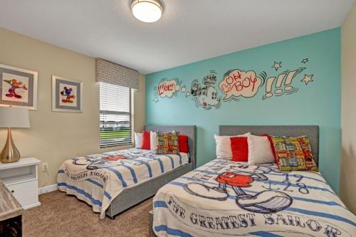 Luxury Lake View 9 BR Villa Games Room Movie Room home - main image