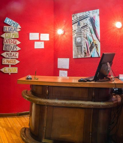 Hostal Londres chambre d'hôte Cuadros