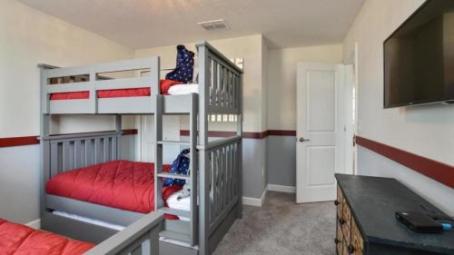 6 Large Bedrooms 6 Full Baths Near Disney! villa - image 9