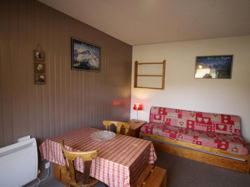 Appartement Auris 1 pièce 3 personnes - FR-1-297-105
