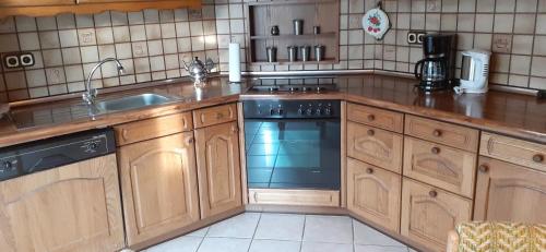 virtuve, Frühjahr und Sommerpreise für barreirefreie Wohnung für 2 Personen in Ostfriesland (Fruhjahr und Sommerpreise fur barreirefreie Wohnung fur 2 Personen in Ostfriesland) in Utarp