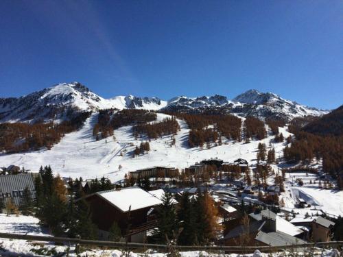 Appartement Montgenèvre, 6 pièces, 8 personnes - FR-1-445-52 - Hotel - Montgenèvre