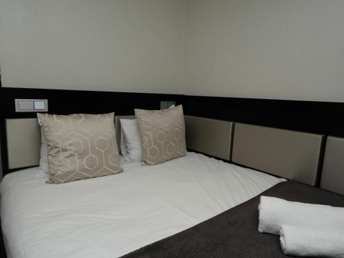 Great St Helen Hotel - image 7