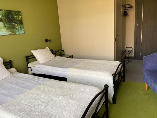 Hotel Kert FREE PARKING - image 9