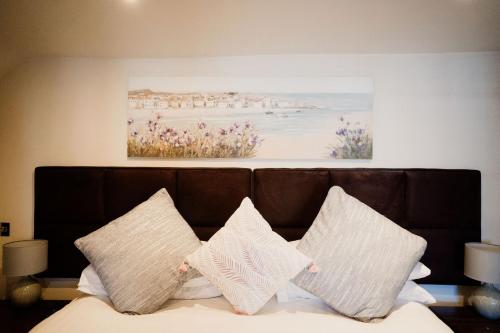 The Cricketers Arms - image 5
