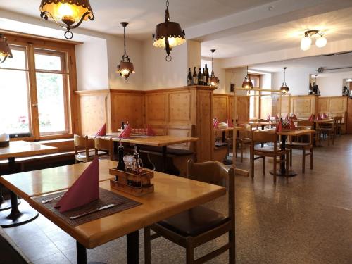 餐廳, Historisches Hotel Piz Ela Bergün (Historisches Hotel Piz Ela Bergun) in 貝爾金