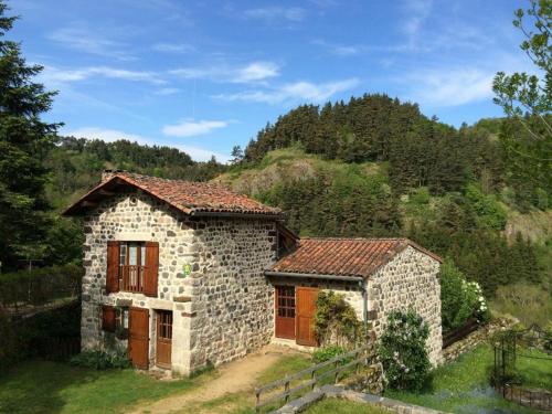 Gîte Arlempdes, 4 pièces, 9 personnes - FR-1-582-114 cottage Montagnac