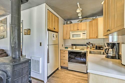 Grand Lake Cabin with Deck Grill and Beach Access! - image 7