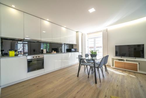 FERREIRA'S HOUSE Guimarães (FERREIRA'S HOUSE Guimaraes) in อูร์เกเซส