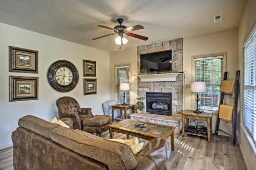 Branson West Villa with Golf Course View and Pool! in Branson West, USA