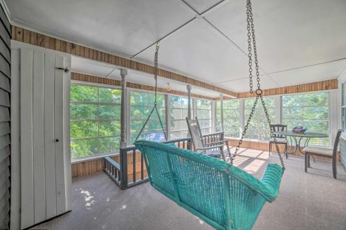 Rustic Dover Retreat w/ Porch - Walk to Boat Ramp! in Hurricane Mills (TN)