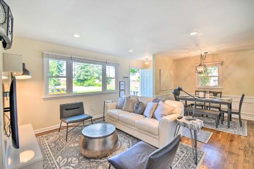 Charming Hampton Home with Yard 2 Mi to Beach! in Hampton, USA