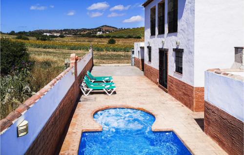 Stunning home in Vejer de la Frontera with Outdoor swimming pool, WiFi and Heated swimming pool gîte à louer Vejer de la Frontera