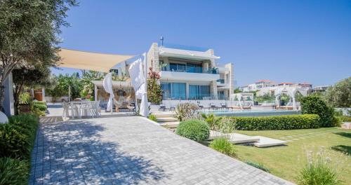 Made of Blue luxury suites collection, Crete
