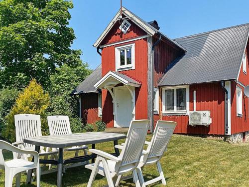 B&B Ryd - 5 person holiday home in H RADSB CK - Bed and Breakfast Ryd