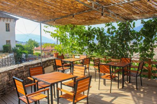 Silver Hill Hotel in Gjirokaster